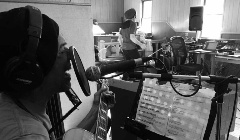 Dark Fire Cloud & The Lightning Band Contact Page Banner 2